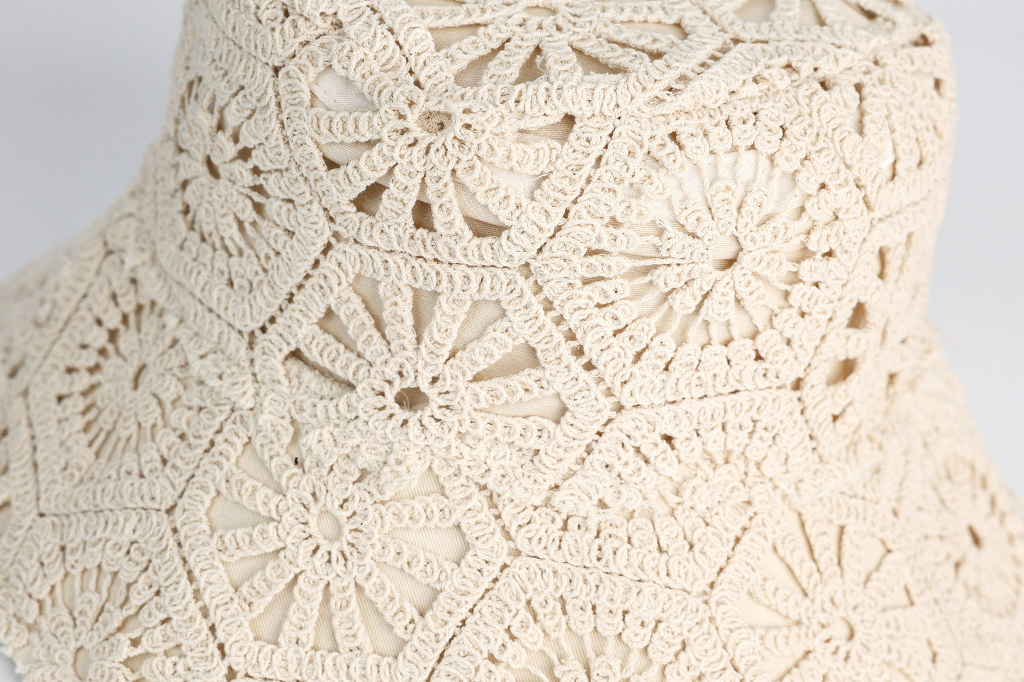 IVORY CROCHET FABRIC BUCKET