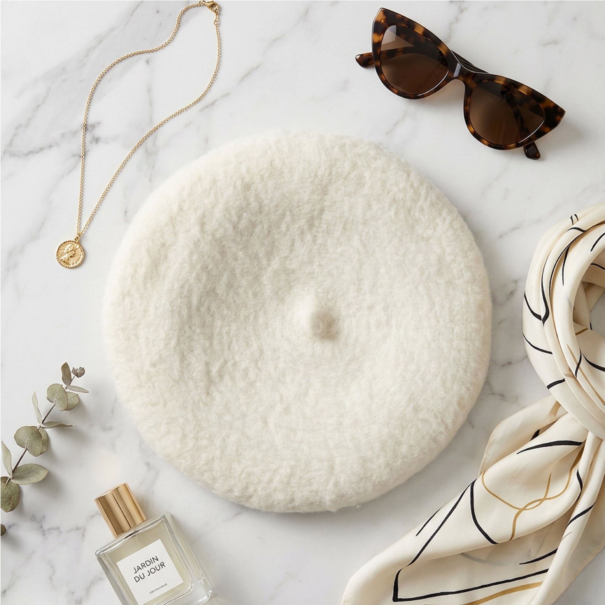 Faux-Fur Pure White Beret – ArcticBarrier